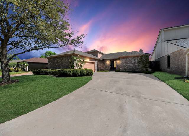 Property at 87 Crestwood Cir, Sugar Land, TX 77478, 4 beds, 3 baths