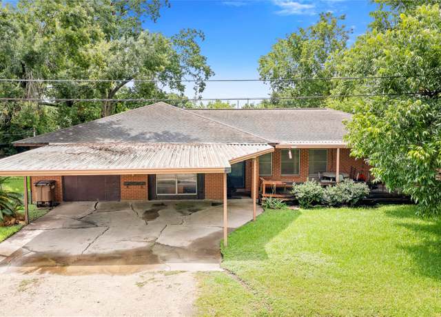 Property at 4019 Beatrice Ave, Dickinson, TX 77539, 4 beds, 1.5 baths