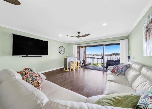 Property at 15575 Marina Dr Unit 318C, Montgomery, TX 77356, 1 bed, 1 bath