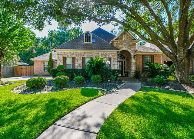 Property at 15819 Stable Creek Cir, Cypress, TX 77429, 4 beds, 3 baths