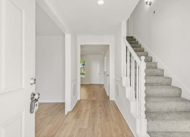 Property at 12211 Sarti St, Houston, TX 77066, 4 beds, 2.5 baths
