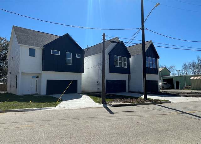 Property at 9330 Waller St, Houston, TX 77012, 3 beds, 2.5 baths