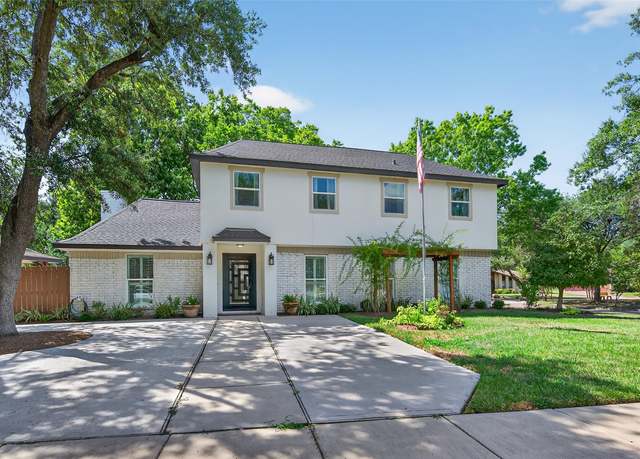Property at 16110 Saint Helier St, Jersey Village, TX 77040, 5 beds, 4.5 baths