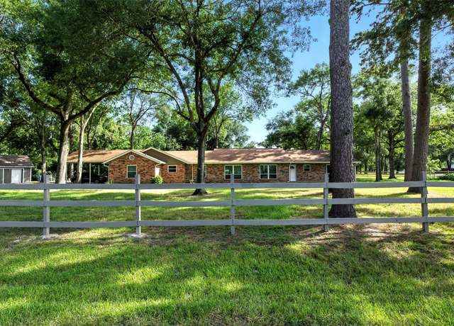 Property at 19806 Sagging Oaks Dr, Spring, TX 77388, 4 beds, 3 baths