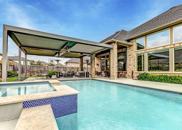 Property at 28407 Ashton Meadows Ln, Fulshear, TX 77441, 5 beds, 4.5 baths
