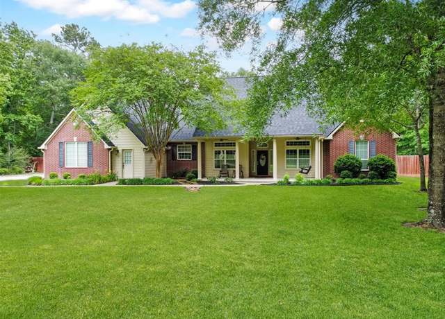 Property at 11987 White Oak Xing, Conroe, TX 77385, 4 beds, 3 baths