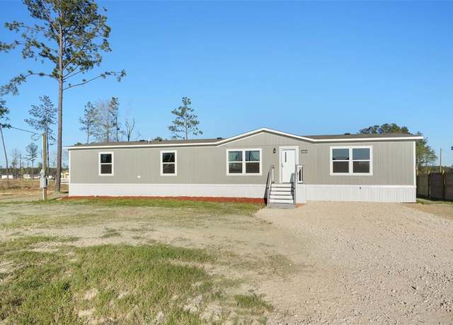 Property at 13081 Lewelling Dr, Conroe, TX 77306, 4 beds, 2 baths
