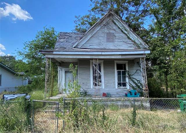 Property at 2315 Bringhurst St, Houston, TX 77026, 2 beds, 1 bath