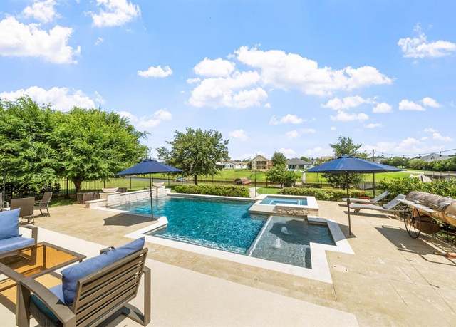 Property at 11584 Grandview Dr, Montgomery, TX 77356, 3 beds, 3.5 baths