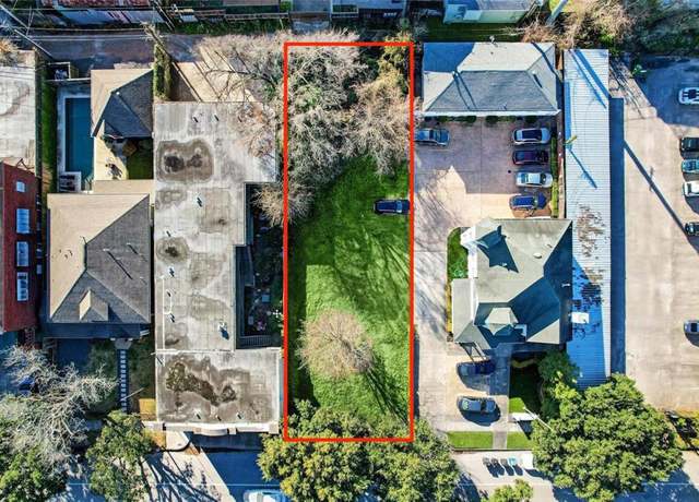 Property at 809 Heights Blvd, Houston, TX 77007