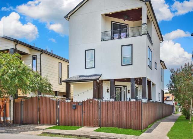 Property at 1035 Herkimer St, Houston, TX 77008, 4 beds, 3.5 baths
