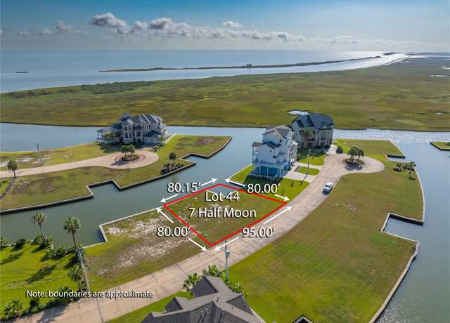 Property at 7 Half Moon, Hitchcock, TX 77563