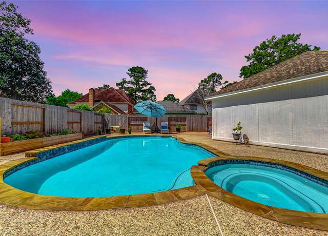 Property at 1814 Breezy Bend Dr, Katy, TX 77494, 4 beds, 3.5 baths
