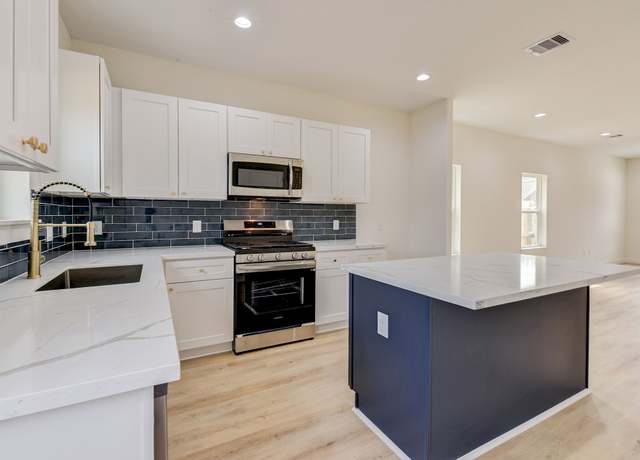 Property at 8113 Miley St Unit A and B, Houston, TX 77028, 3 beds, 2 baths