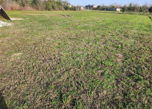 Property at 1996 Road 5704, Cleveland, TX 77327, 4 beds, 2 baths