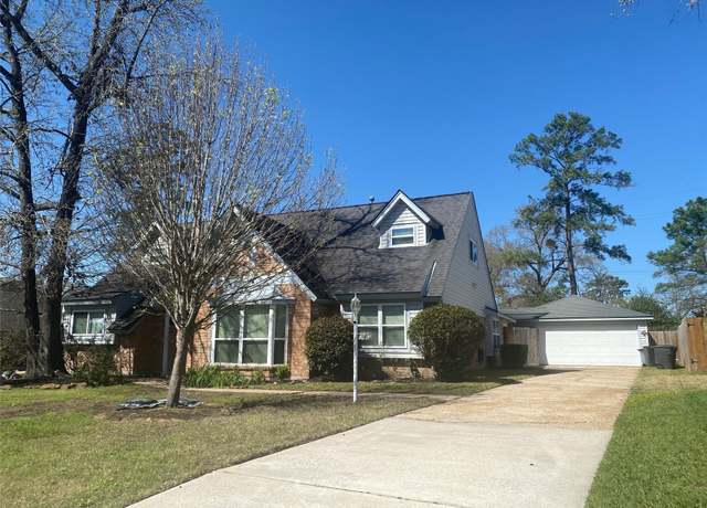 Property at 28811 Enchanted Dr, Shenandoah, TX 77381, 4 beds, 2.5 baths