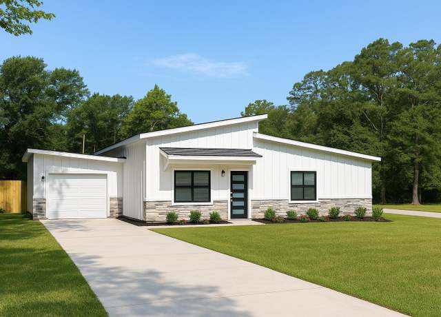 Property at 25760 Hickory Ln, Splendora, TX 77372, 3 beds, 2 baths