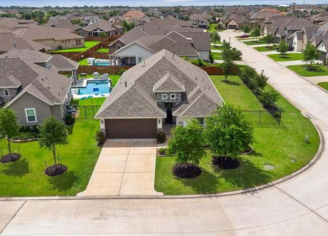 Property at 18111 Rainwater Creek Ln, Cypress, TX 77433, 3 beds, 2.5 baths