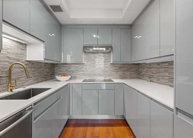 Property at 5100 San Felipe St Unit 88E, Houston, TX 77056, 1 bed, 1.5 baths