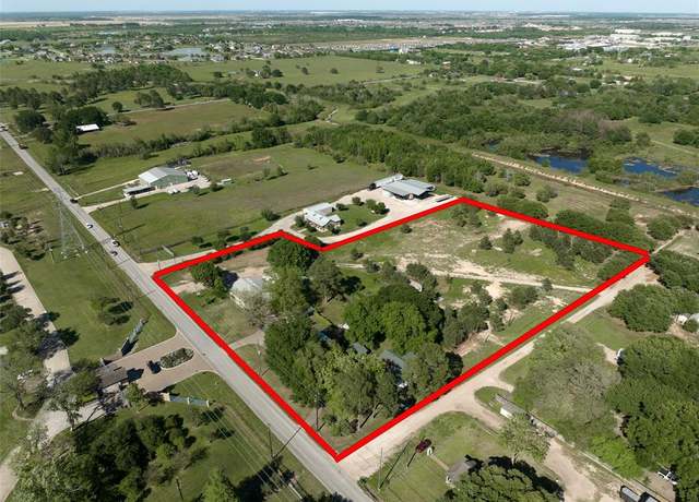 Property at 3702 Pitts Rd, Katy, TX 77493, 2 baths