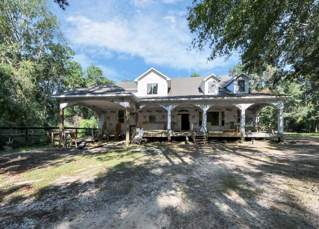Property at 19062 Shire, New Caney, TX 77357, 5 beds, 4.5 baths