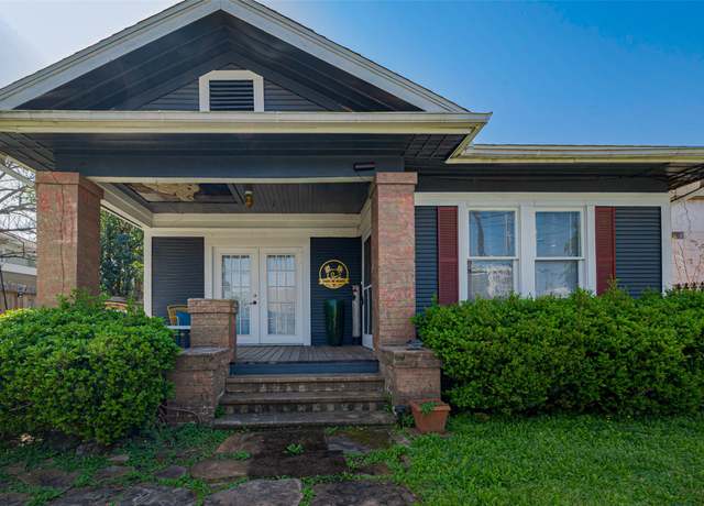 Property at 705 W Main St, Houston, TX 77006, 2 beds, 2.5 baths