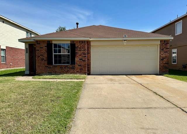 Property at 611 Hawthorne Pasture Rd, Rosenberg, TX 77471, 3 beds, 2 baths