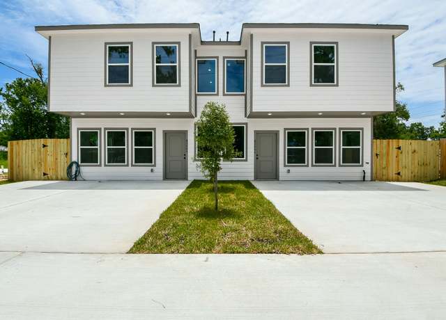 Property at 8306 E Tidwell Rd, Houston, TX 77028, 3 beds, 2 baths