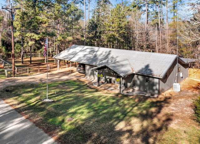 Property at 346 Durwood Dr, Woodville, TX 75979, 3 beds, 2 baths