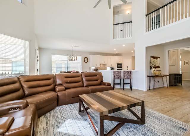 Property at 7015 Timber Edge Ln, Humble, TX 77346, 4 beds, 3.5 baths