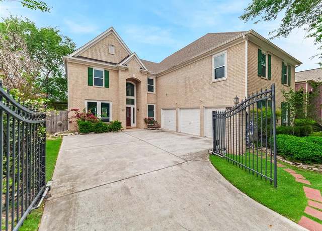 Property at 12334 Shadow Island Dr, Houston, TX 77082, 4 beds, 3.5 baths