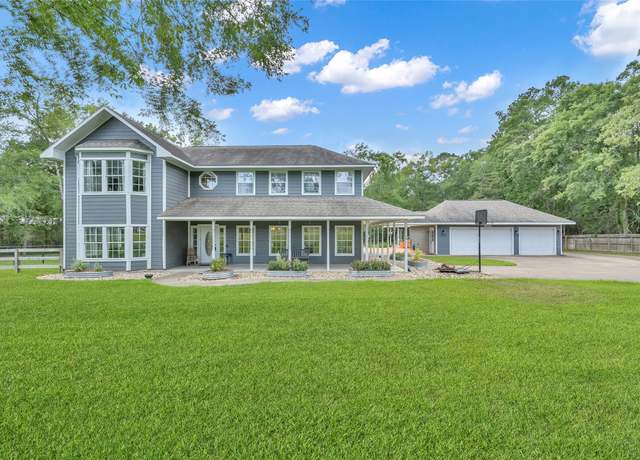Property at 31235 Edgewater Dr, Magnolia, TX 77354, 4 beds, 4.5 baths