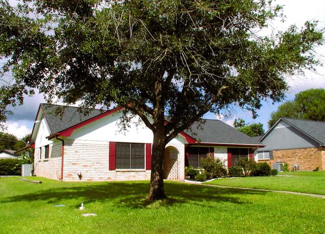 Property at 3808 Courtney Cir, Bryan, TX 77802, 4 beds, 2 baths