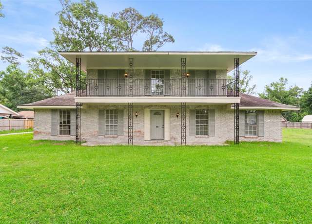 Property at 2115 Pine Manor Dr, Huffman, TX 77336, 4 beds, 2.5 baths