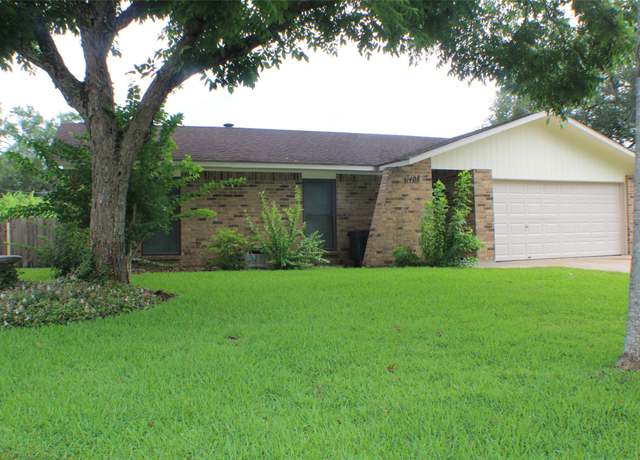 Property at 1408 Brandon Ct, Bay City, TX 77414, 4 beds, 3 baths