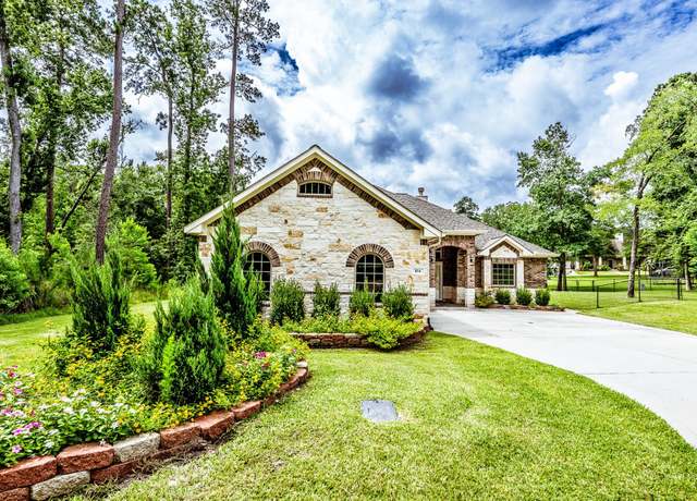 Property at 104 Drexal Dr, Huntsville, TX 77340, 3 beds, 2.5 baths