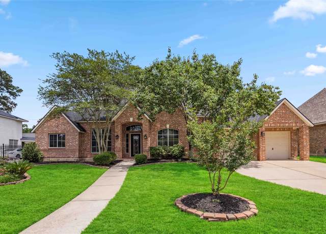 Property at 23822 Wellington Court Blvd, Spring, TX 77389, 4 beds, 3 baths