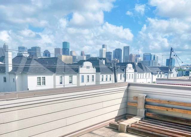 Property at 2325 Hutchins St, Houston, TX 77004, 3 beds, 3.5 baths