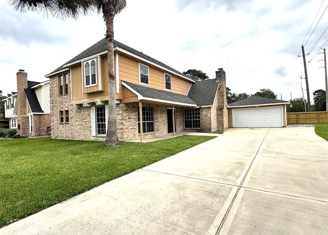 Property at 19310 Oak Timbers Dr, Humble, TX 77346, 4 beds, 2.5 baths