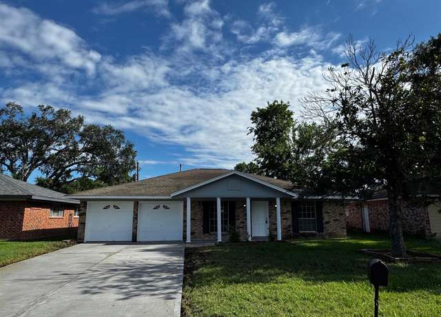 Property at 155 Coach Lamp Ln, Houston, TX 77060, 4 beds, 2 baths