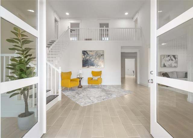 Property at 15715 Foxgate Ct, Houston, TX 77079, 6 beds, 3.5 baths