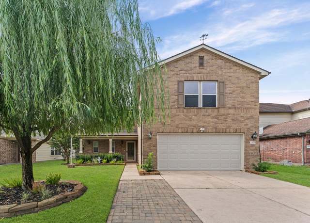 Property at 2810 Legends Knoll Dr, Spring, TX 77386, 4 beds, 2.5 baths