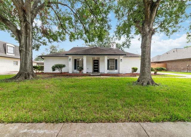 Property at 2419 Turtle Creek Dr, Missouri City, TX 77459, 4 beds, 2.5 baths