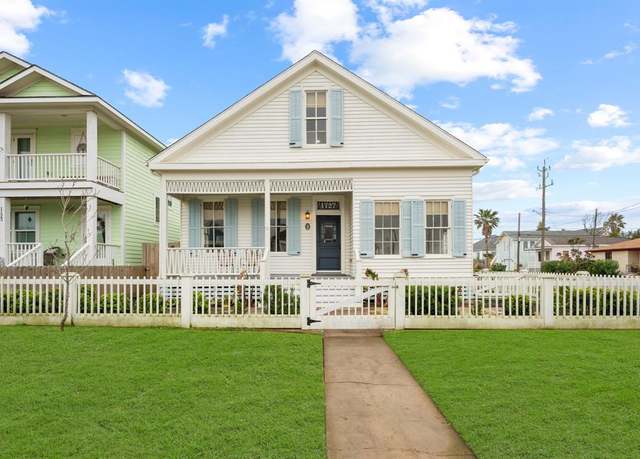Property at 1127 Avenue M, Galveston, TX 77550, 4 beds, 3 baths