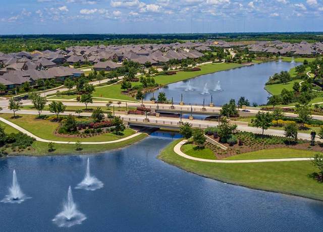 Property at 4110 Watson Dr, Rosharon, TX 77583, 4 beds, 2.5 baths