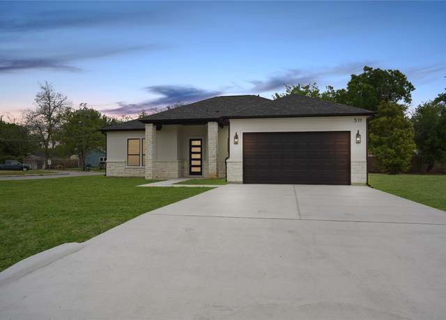 Property at 511 Laurel St, La Marque, TX 77568, 3 beds, 2 baths