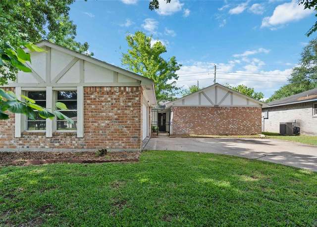 Property at 5707 Sunnygate Dr, Spring, TX 77373, 3 beds, 2 baths