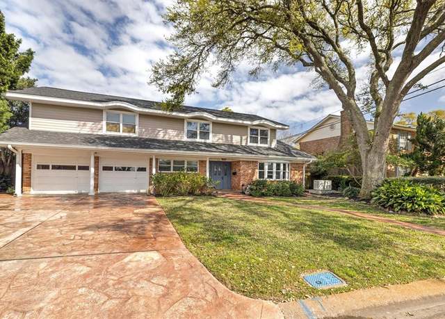 Property at 1110 Harbor Vw, Galveston, TX 77550, 3 beds, 2.5 baths