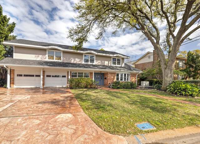 Property at 1110 Harbor Vw, Galveston, TX 77550, 3 beds, 2.5 baths