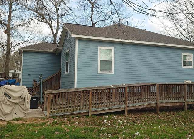 Property at 27946 Hickory Dr, Splendora, TX 77372, 3 beds, 2 baths